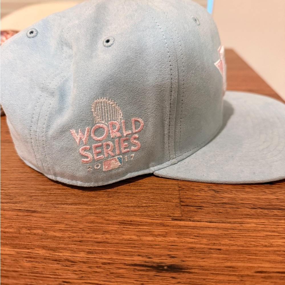 '47 Houston Astros Captain Cooperstown 2017 WS Ballpark Suede Blue Snapback - Picture 2 of 4